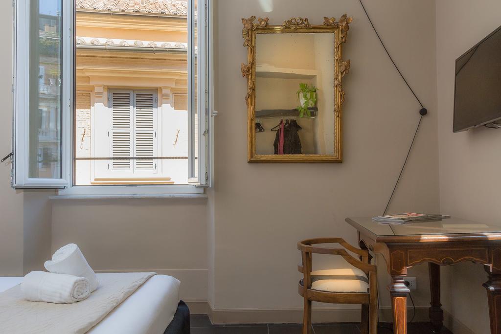 App Condotti Luxury Apartment In Rome Extérieur photo